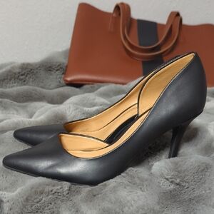 Prizma Leather d'Orsay Pumps
